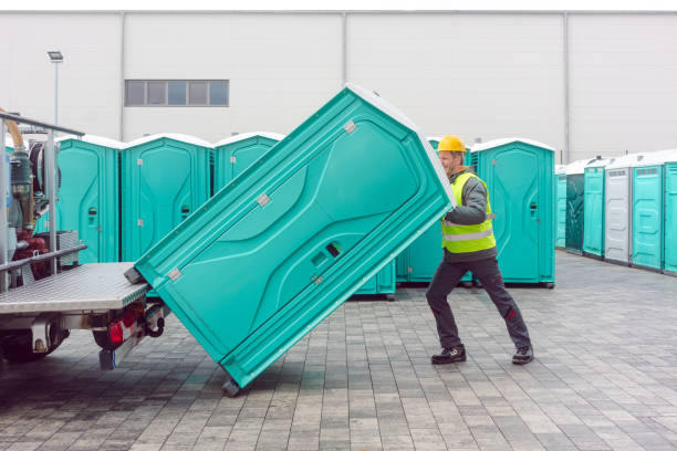 Best Portable restroom trailer rental  in Chesaning, MI