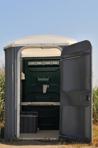 Best High-end porta potty rental  in Chesaning, MI