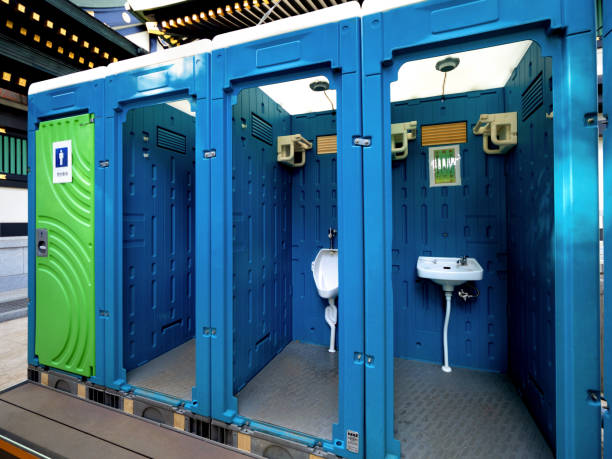Best Sanitation services for porta potties  in Chesaning, MI